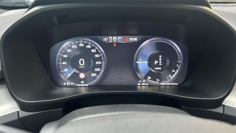 Volvo  XC40 Recharge Plus, T4 plug-in hybrid, Eléctrico